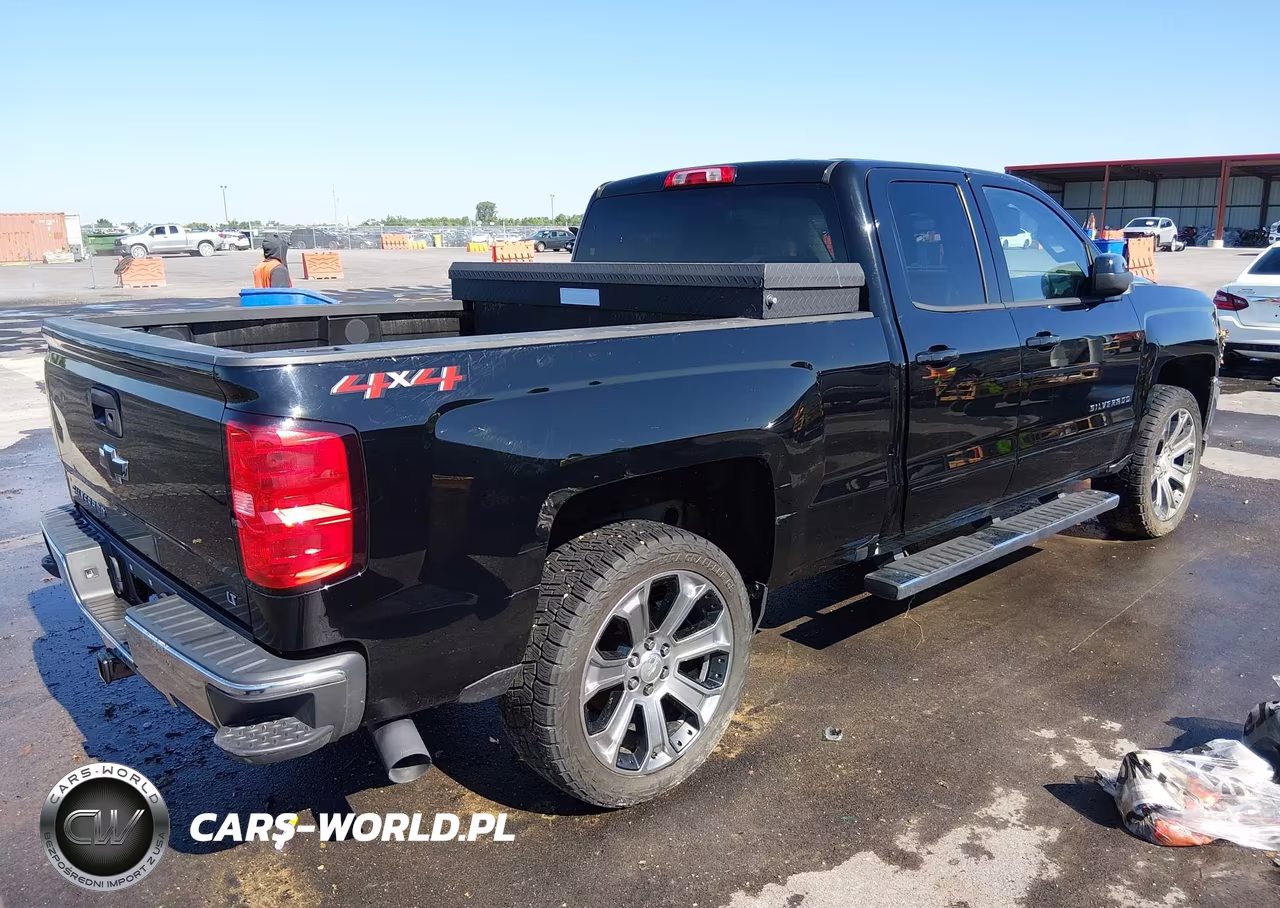 2018 Chevrolet Silverado 1500 1Lt VIN:1GCVKREC0JZ198308 - 4