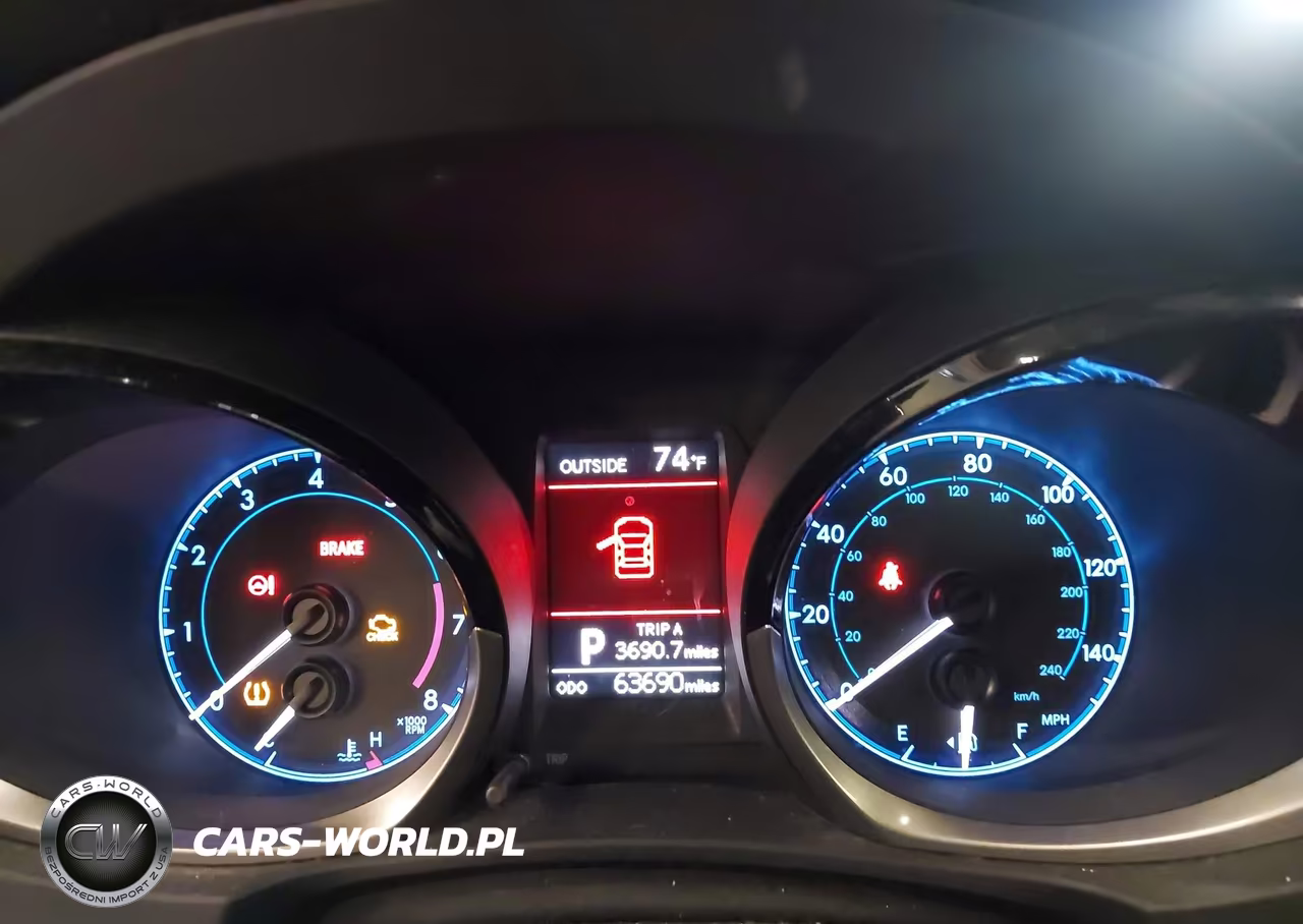 2015 Toyota Corolla S Plus VIN:2T1BURHE2FC477979 - 7