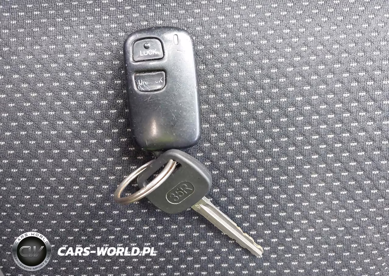 2005 Scion Xa VIN:JTKKT624050084131 - 11