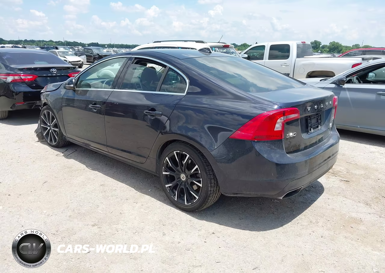 2016 Volvo S60 T5 Drive-E Premier VIN:YV126MFK2G2413781 - 3