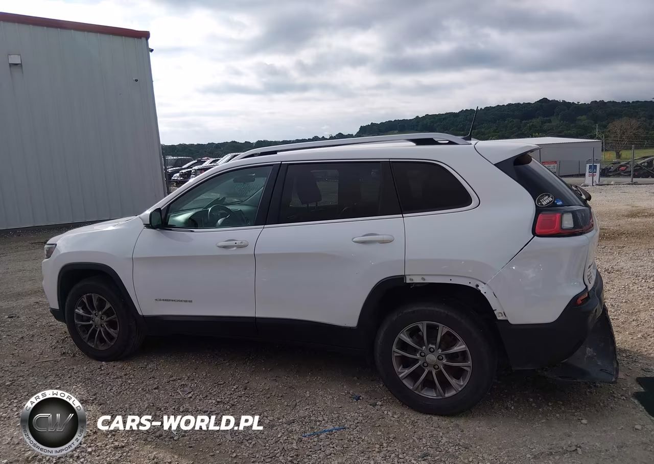 2019 Jeep Cherokee Latitude Plus 4X4 VIN:1C4PJMLB8KD395718 - 14