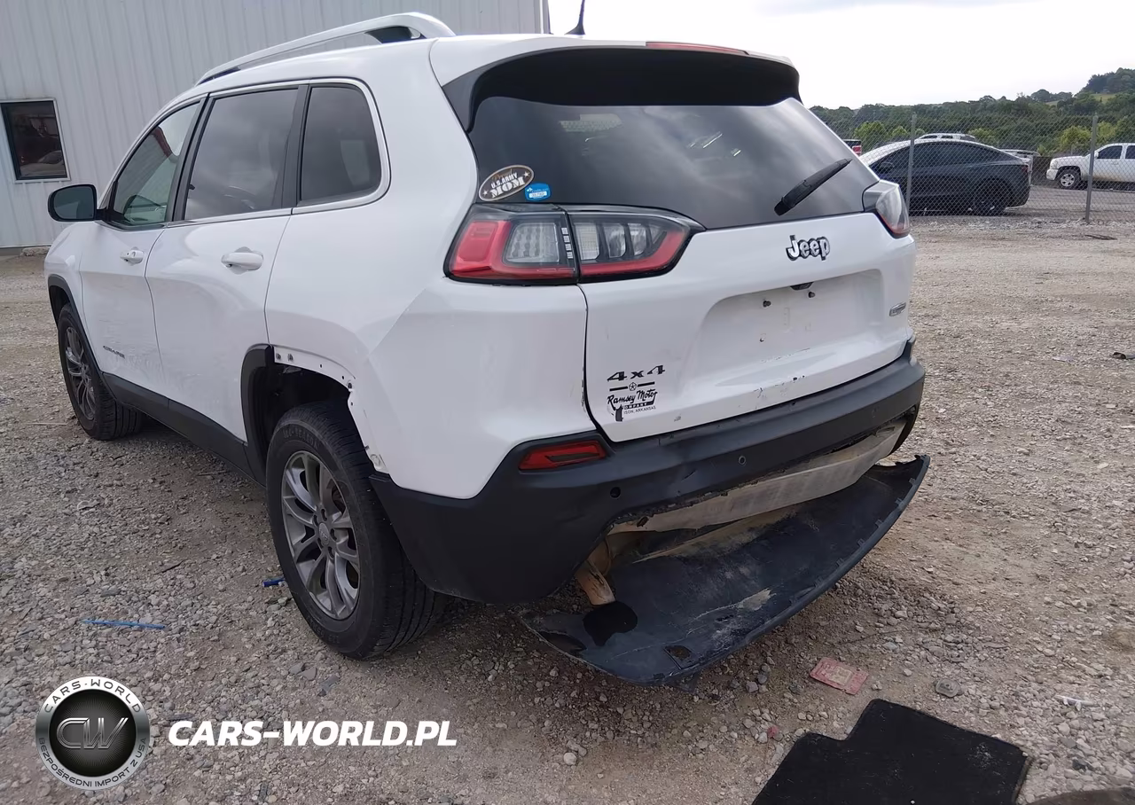 2019 Jeep Cherokee Latitude Plus 4X4 VIN:1C4PJMLB8KD395718 - 6