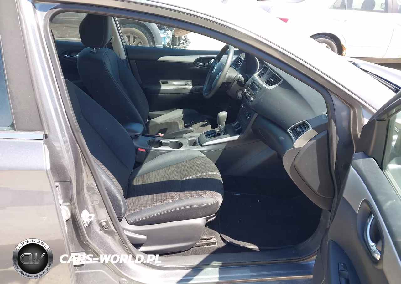2017 Nissan Sentra S VIN:3N1AB7AP8HY279141 - 5