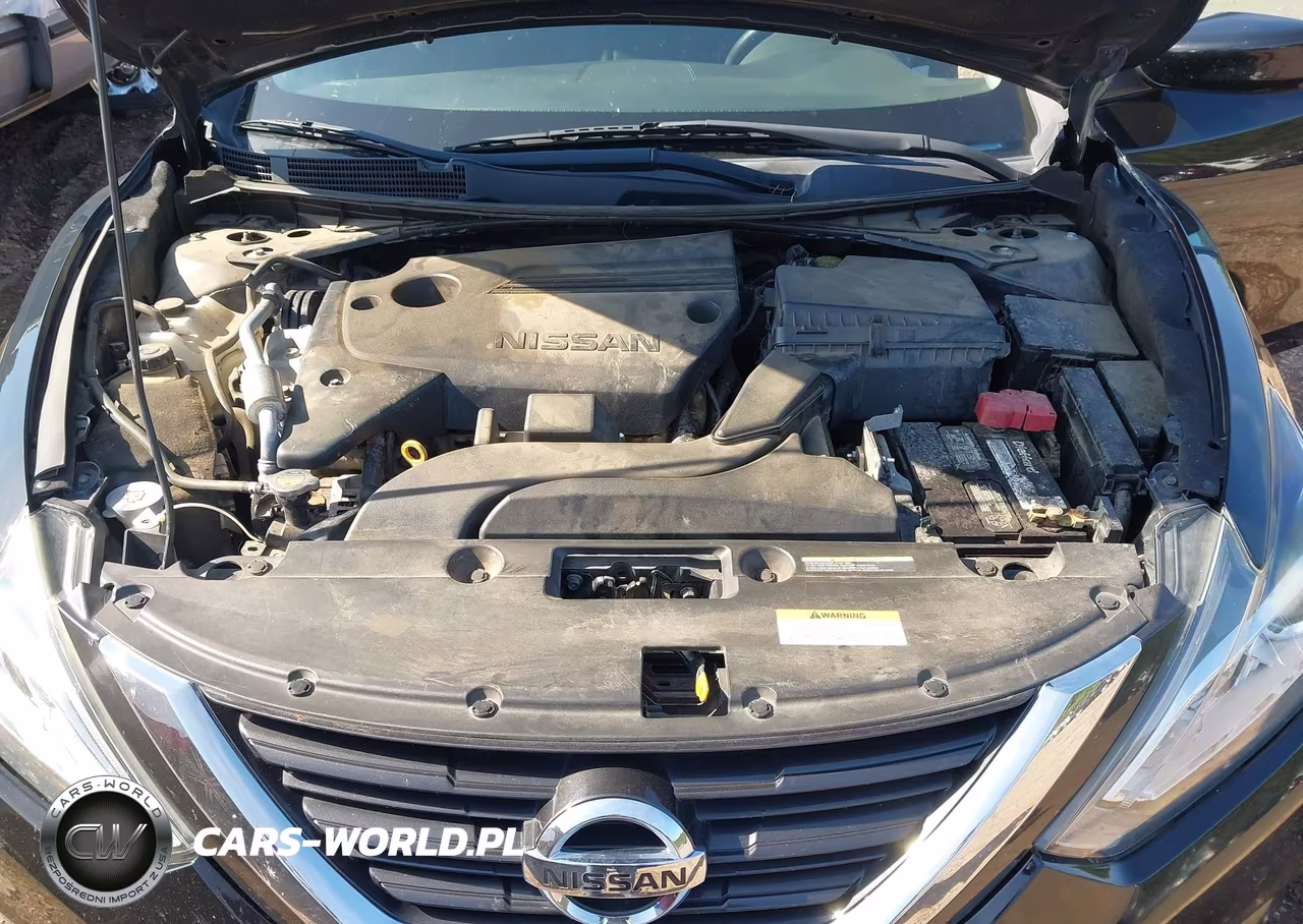 2018 Nissan Altima 2.5 S VIN:1N4AL3AP2JC168253 - 10