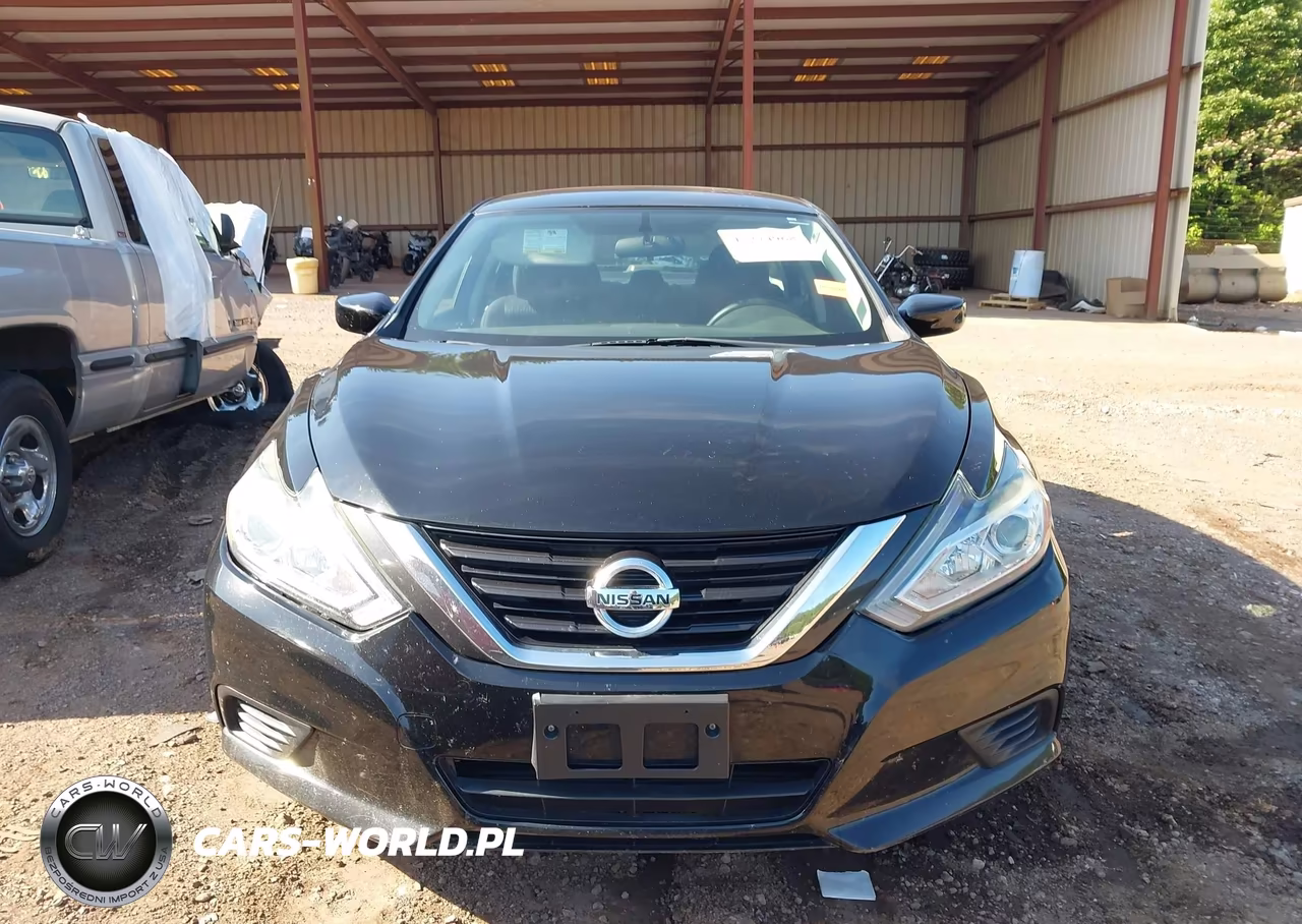 2018 Nissan Altima 2.5 S VIN:1N4AL3AP2JC168253 - 12