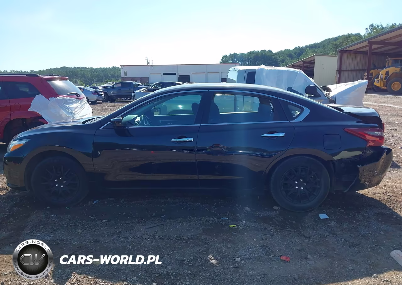 2018 Nissan Altima 2.5 S VIN:1N4AL3AP2JC168253 - 14