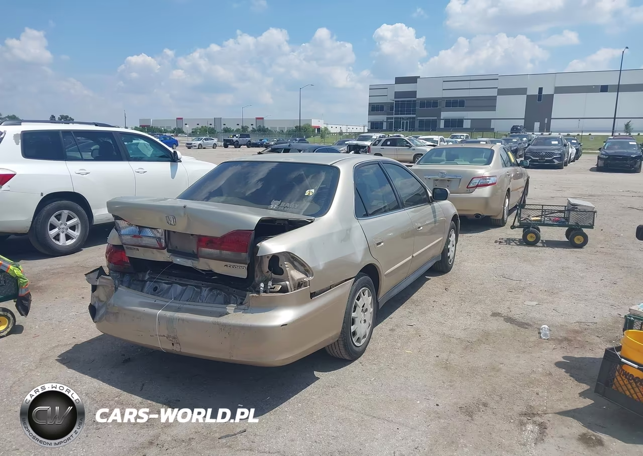 2001 Honda Accord 2.3 Lx VIN:JHMCG56491C021492 - 4