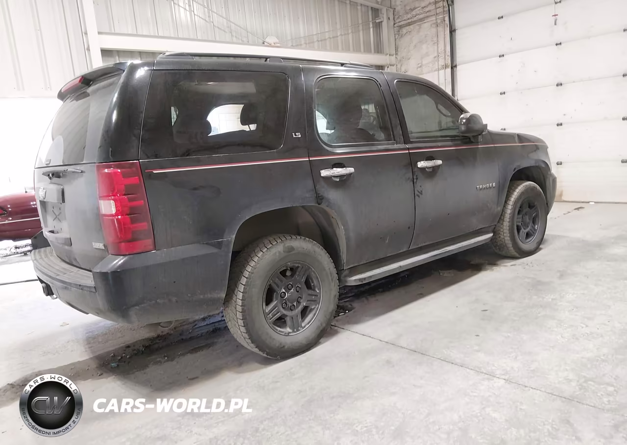 2007 Chevrolet Tahoe Ls VIN:1GNFK13037J405870 - 4