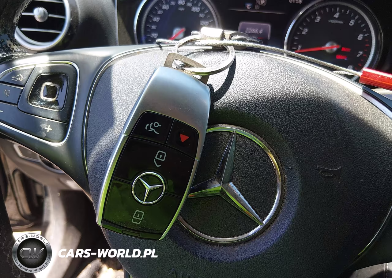 2017 Mercedes-Benz E 300 VIN:WDDZF4JB9HA106214 - 11