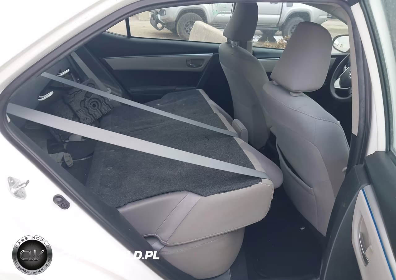 2015 Toyota Corolla Le VIN:5YFBURHE3FP265611 - 8