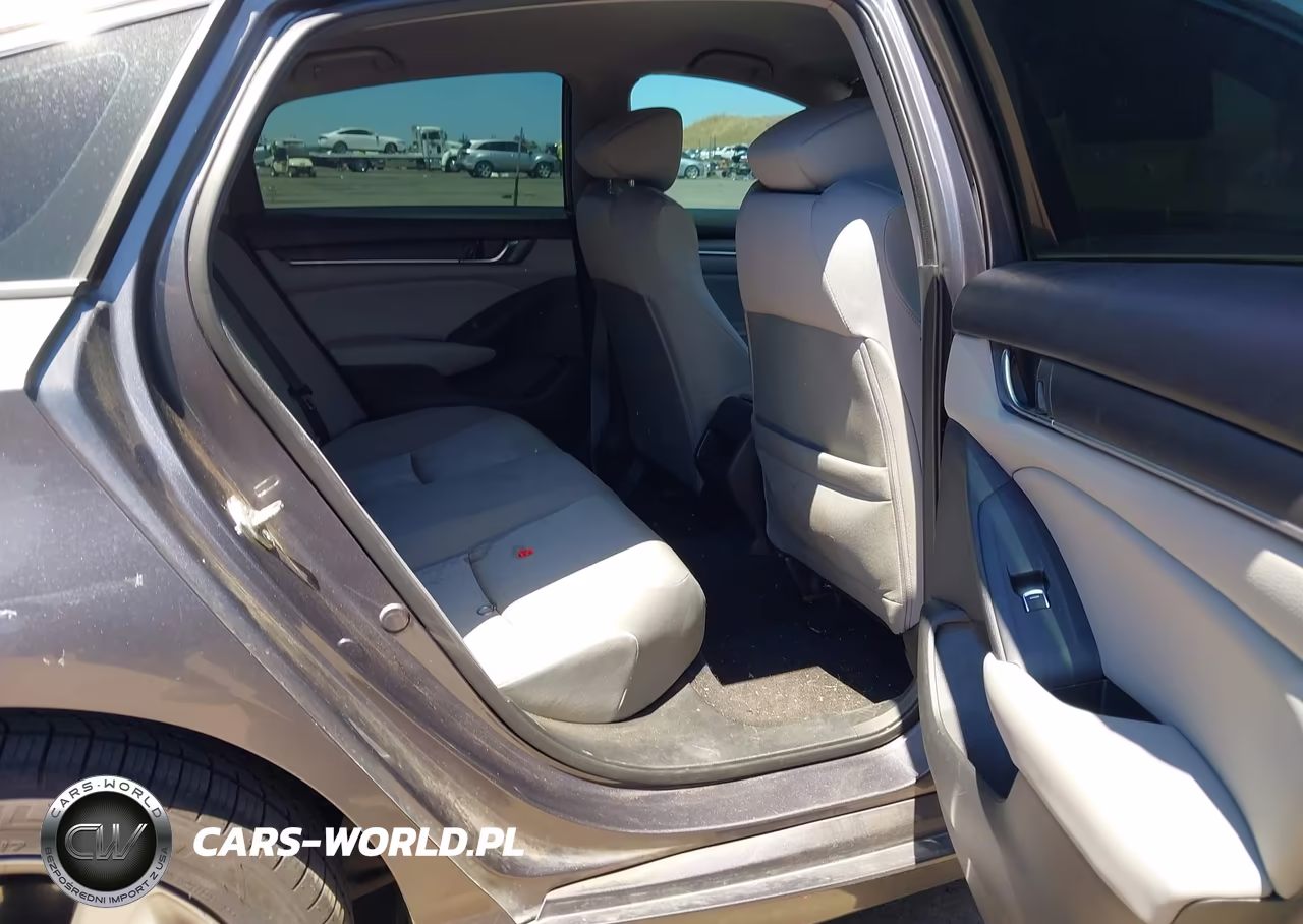 2018 Honda Accord Lx VIN:1HGCV1F15JA196390 - 8