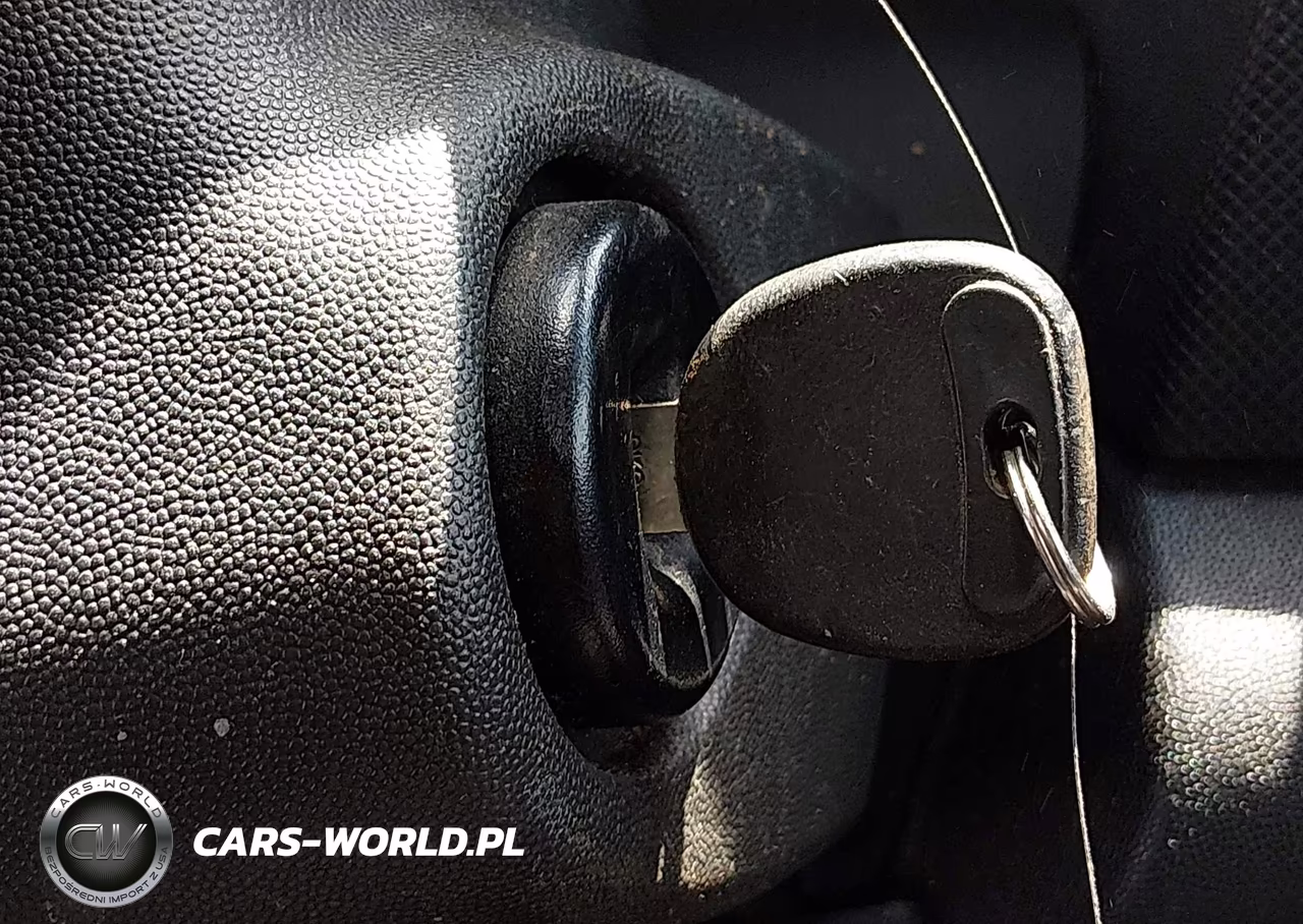 2005 Cadillac Srx V6 VIN:1GYEE637750207831 - 11
