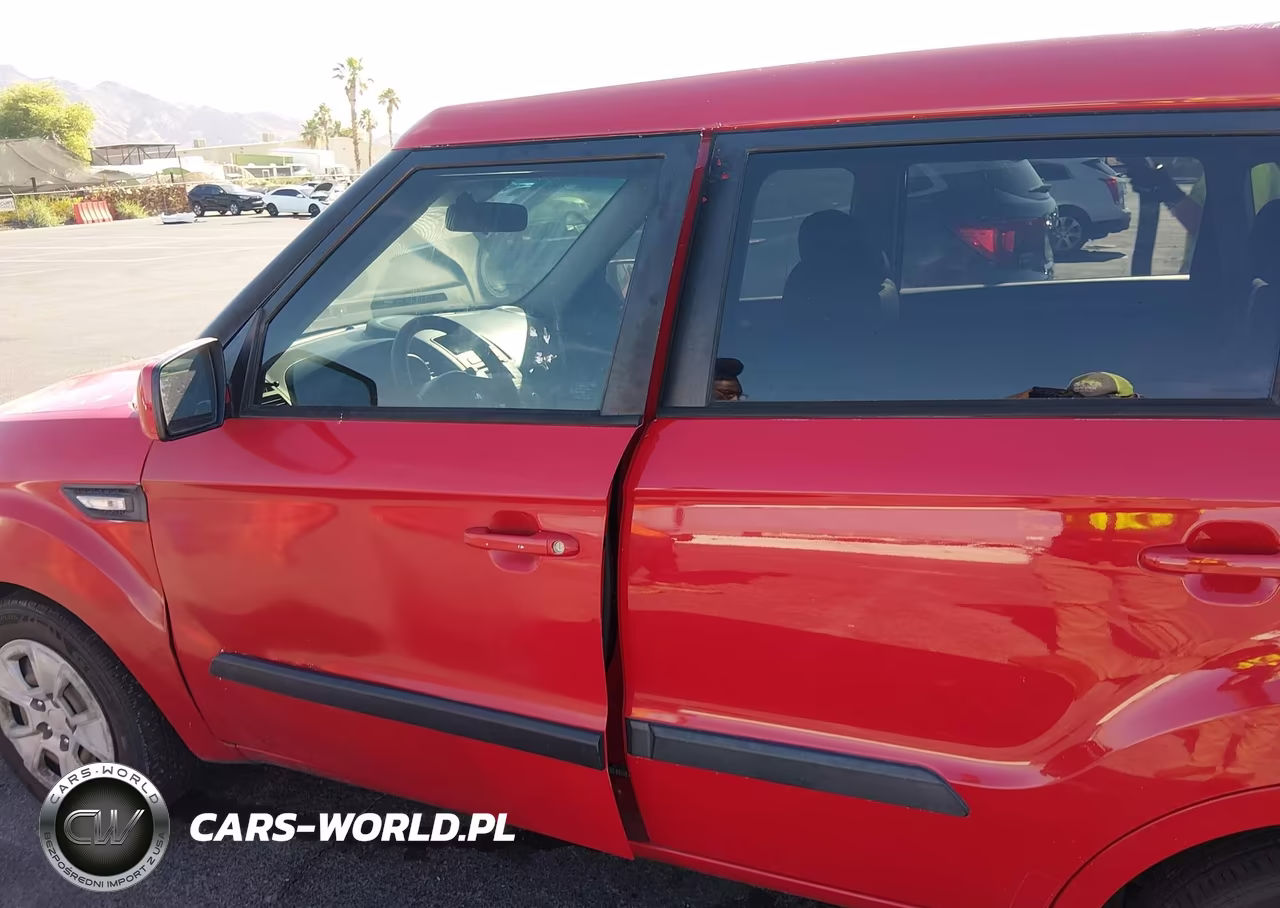 2013 Kia Soul VIN:KNDJT2A56D7610533 - 12