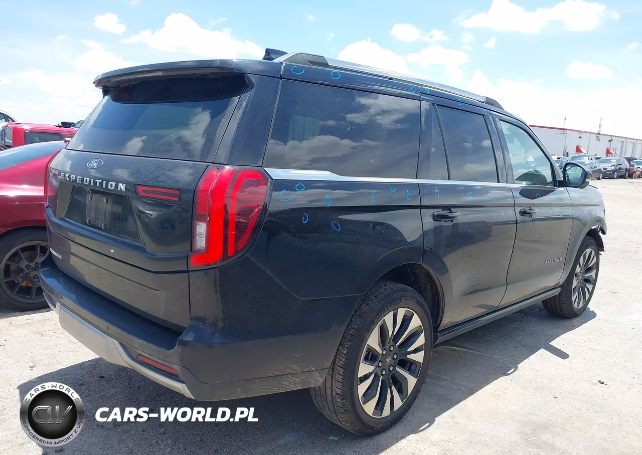 2026 Ford Expedition Platinum VIN:1FMJU1M86TEA05740 - 4