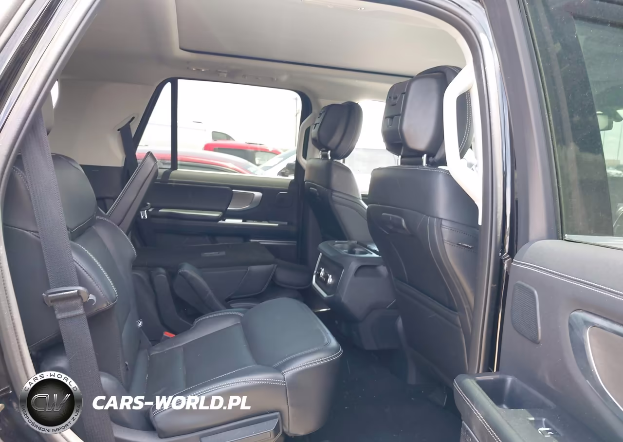 2026 Ford Expedition Platinum VIN:1FMJU1M86TEA05740 - 8