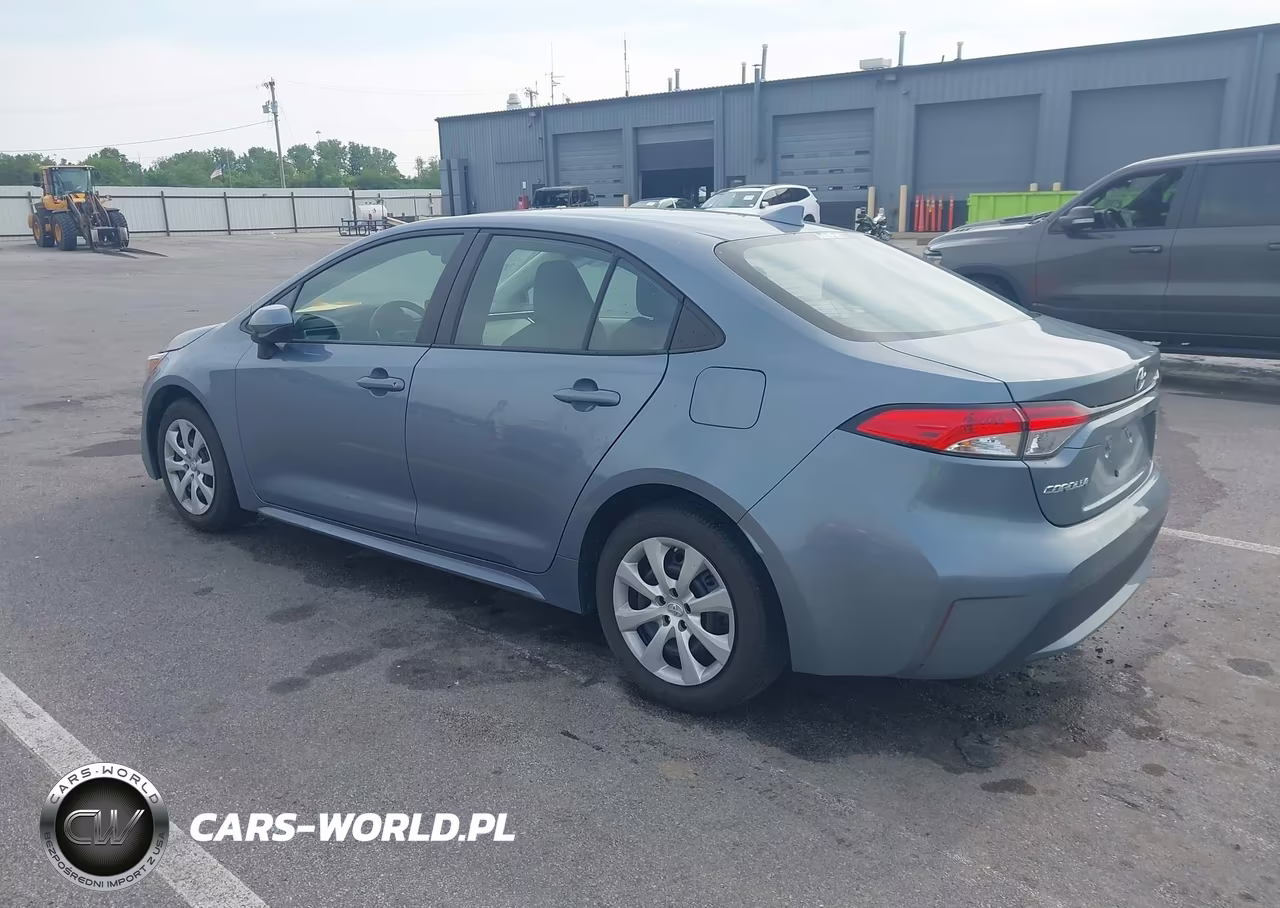 2022 Toyota Corolla Le VIN:5YFEPMAEXNP378178 - 3