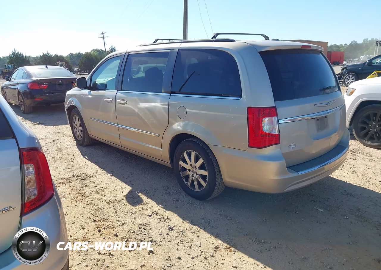 2014 Chrysler Town & Country Touring VIN:2C4RC1BG8ER274994 - 3