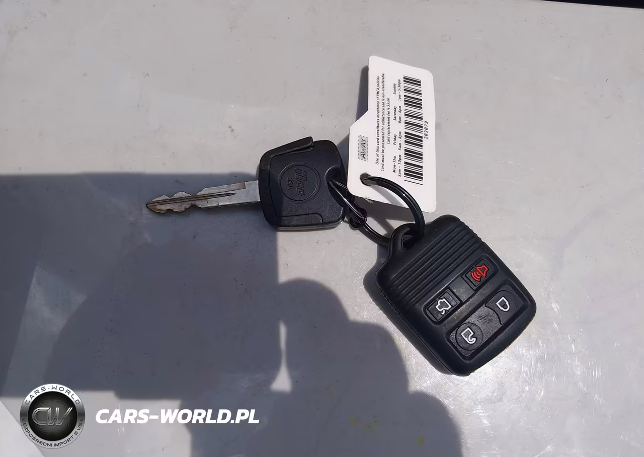 2011 Ford Crown Victoria Lx VIN:2FABP7EV3BX184782 - 11