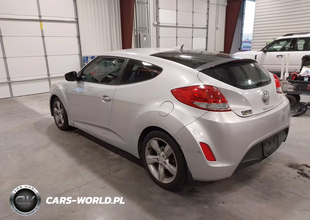 2012 Hyundai Veloster Base W-Black VIN:KMHTC6AD8CU026654 - 3