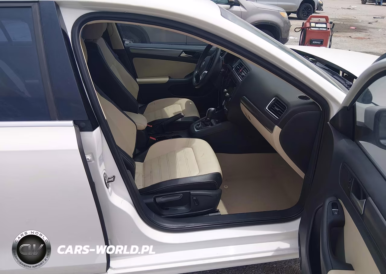 2013 Volkswagen Jetta 2.5L Sel VIN:3VWLX7AJ4DM256277 - 5
