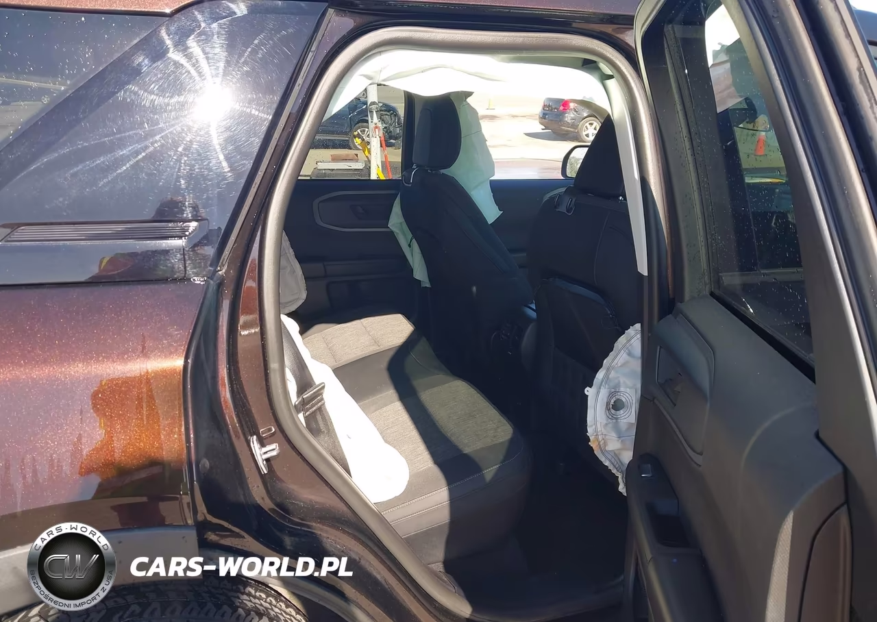 2021 Ford Bronco Sport Big Bend VIN:3FMCR9B68MRA17137 - 8