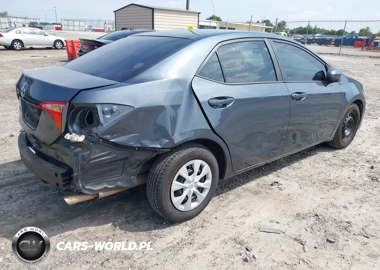 2019 Toyota Corolla L VIN:2T1BURHE1KC166036 - 4