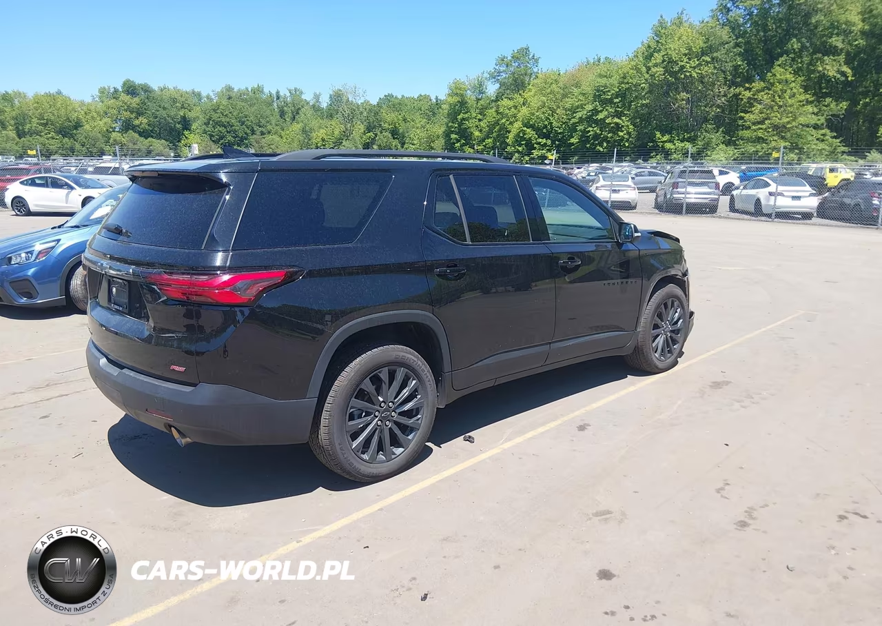 2023 Chevrolet Traverse Awd Rs VIN:1GNEVJKW4PJ250092 - 4
