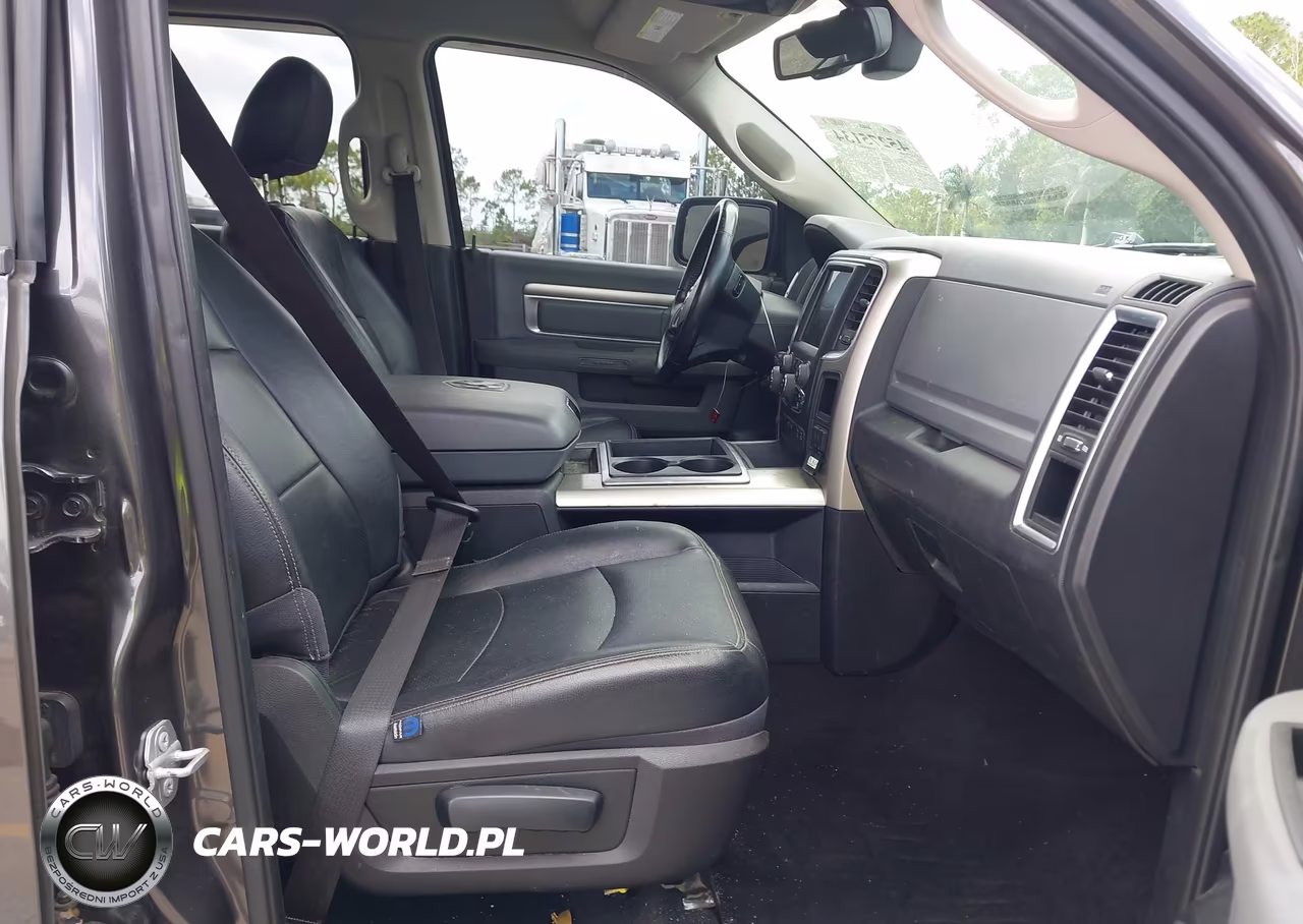 2015 Ram 1500 Lone Star VIN:1C6RR6LT7FS692557 - 5