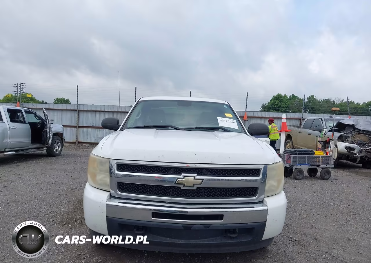 2010 Chevrolet Silverado 1500 Ls VIN:1GCSKREA0AZ240767 - 12
