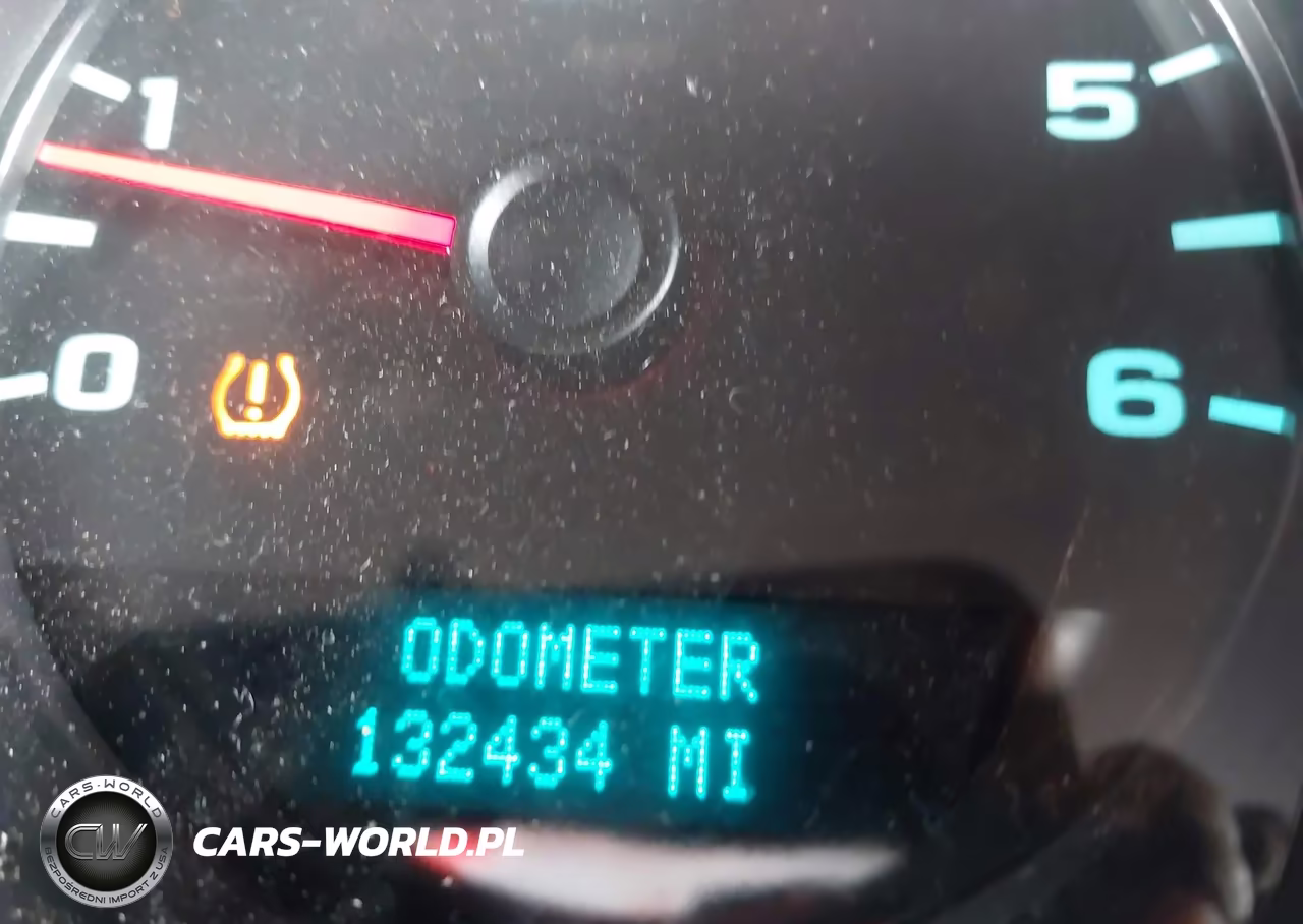 2010 Chevrolet Silverado 1500 Ls VIN:1GCSKREA0AZ240767 - 15