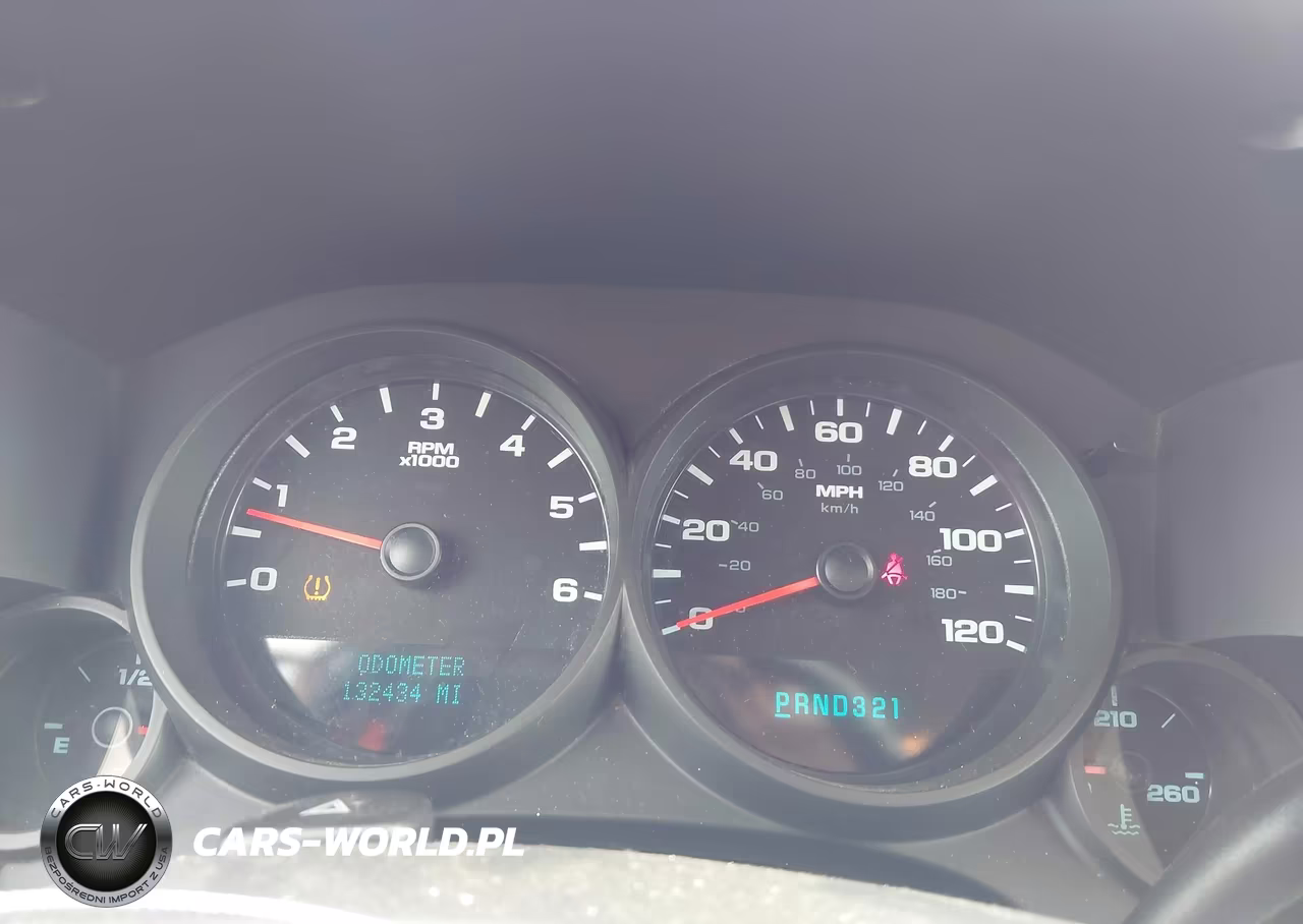 2010 Chevrolet Silverado 1500 Ls VIN:1GCSKREA0AZ240767 - 7