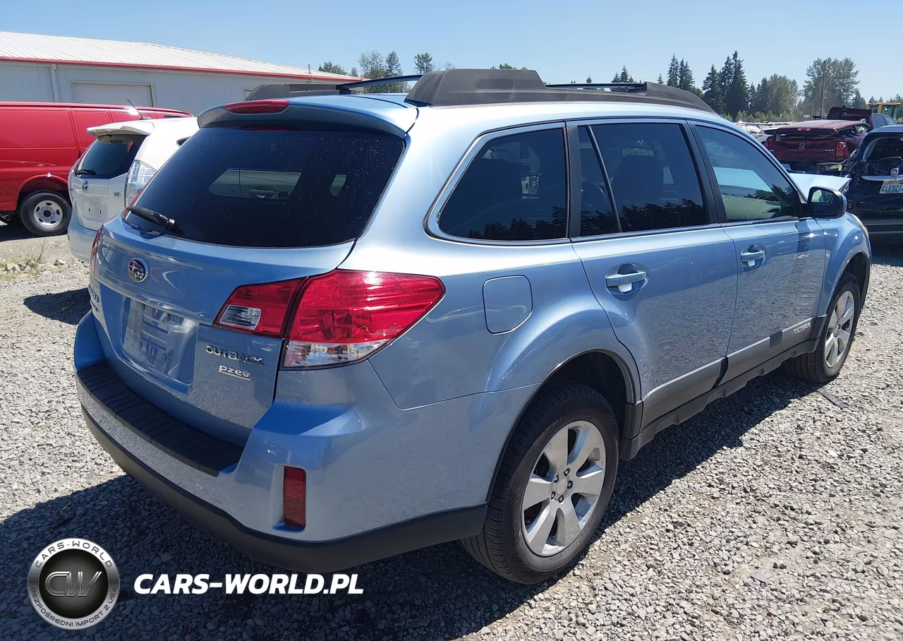 2012 Subaru Outback 2.5I Premium VIN:4S4BRBGC7C3210152 - 4