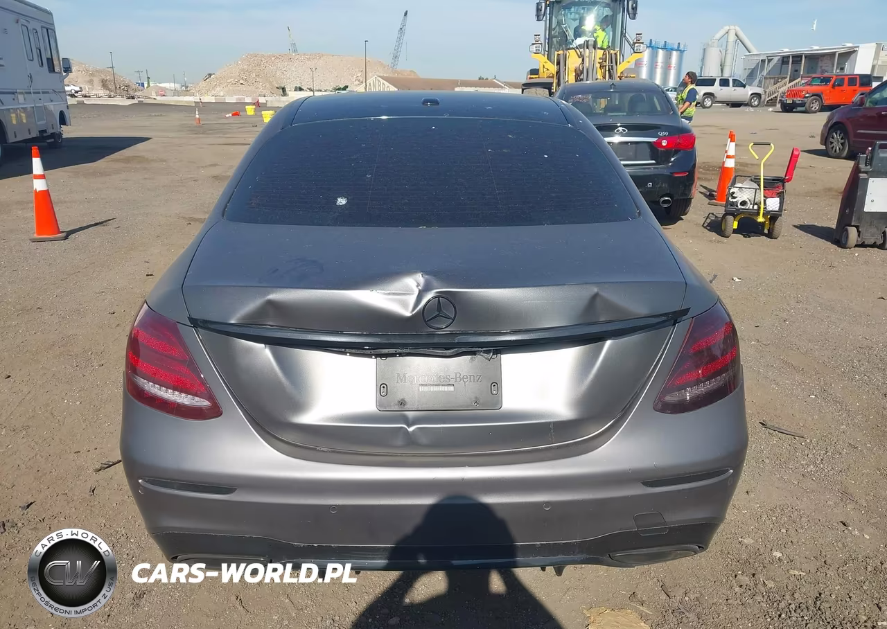 2017 Mercedes-Benz E 300 4Matic VIN:WDDZF4KB9HA076503 - 16