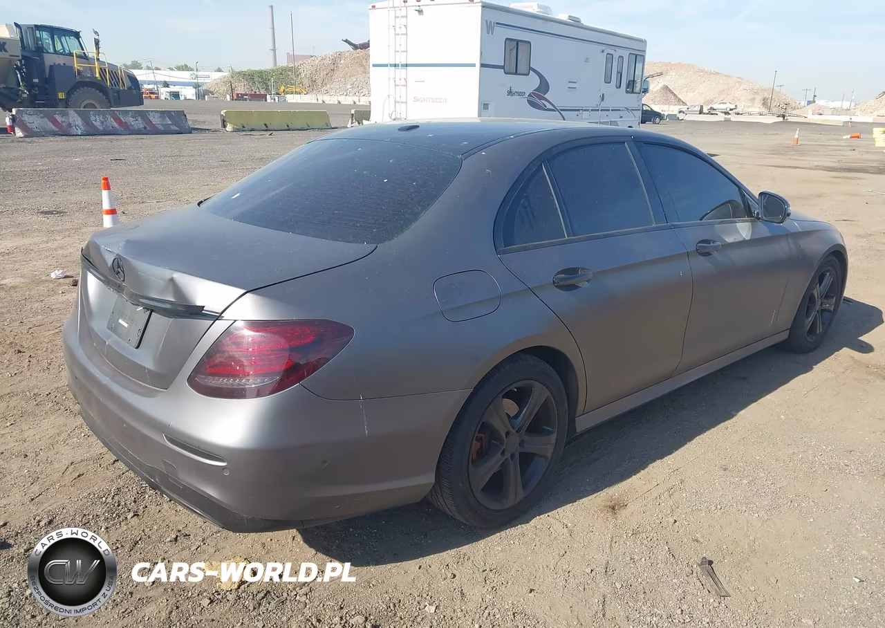 2017 Mercedes-Benz E 300 4Matic VIN:WDDZF4KB9HA076503 - 4