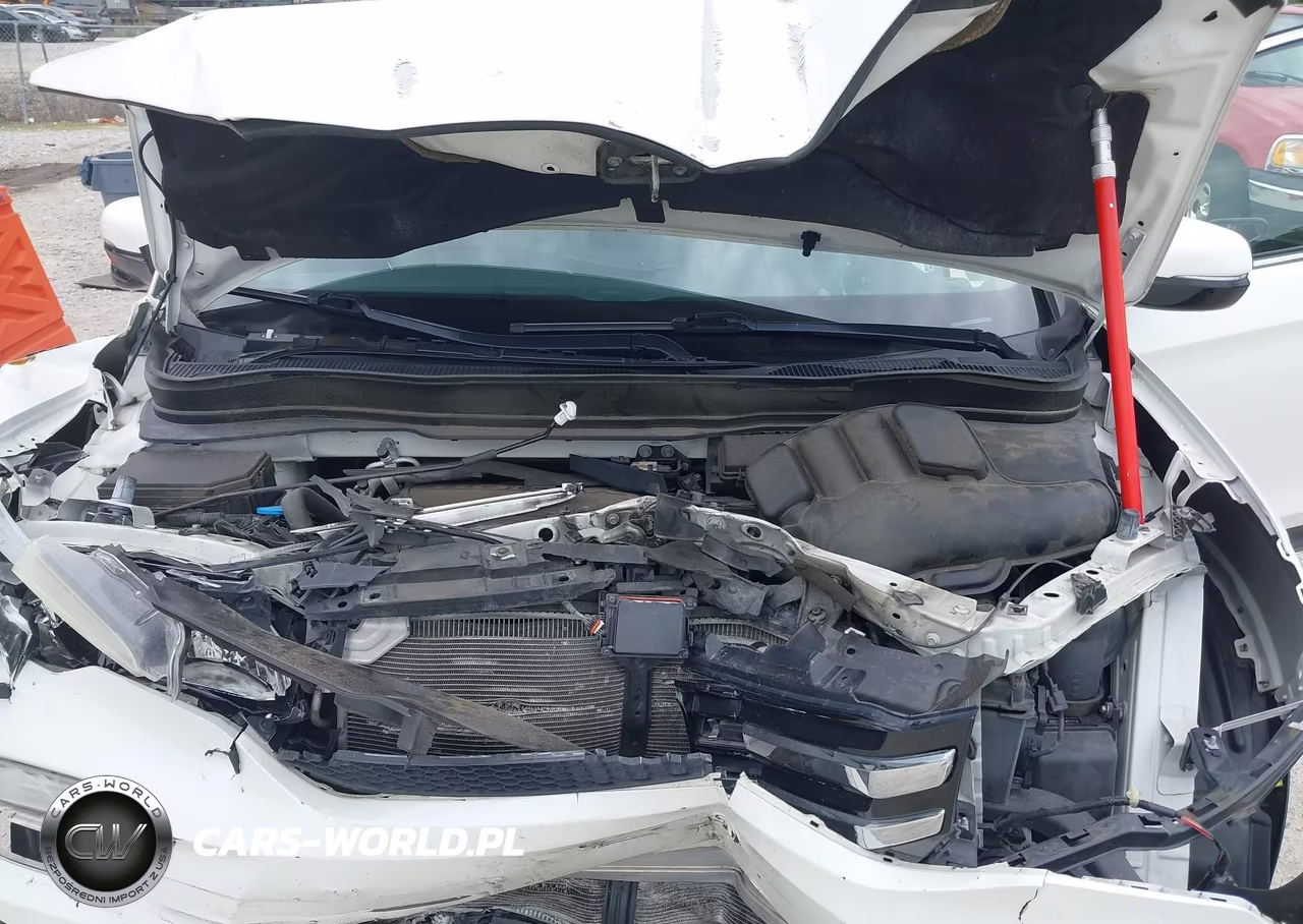2017 Honda Pilot Touring VIN:5FNYF5H97HB007297 - 10