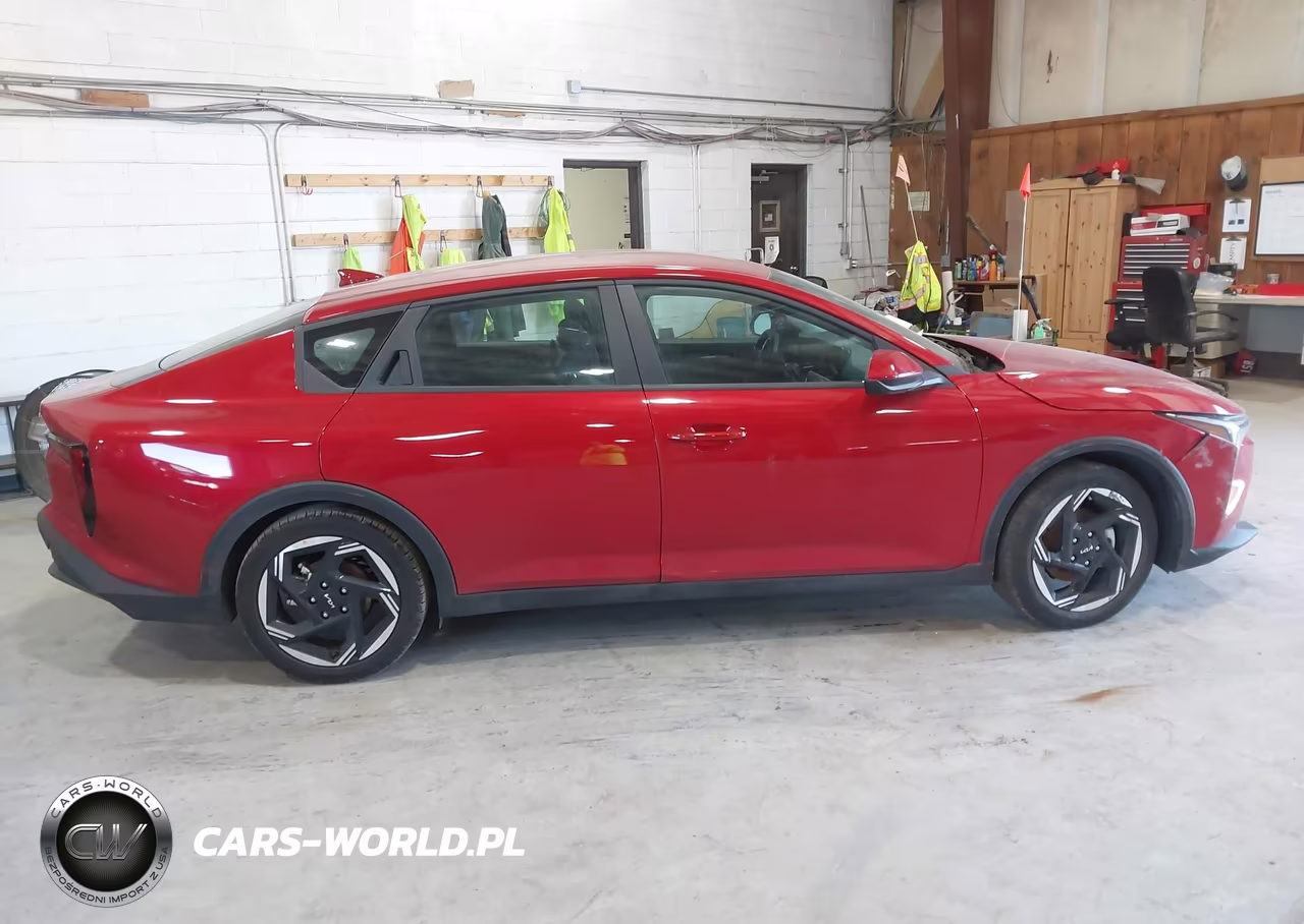 2025 Kia K4 Ex VIN:3KPFU4DE2SE185075 - 13