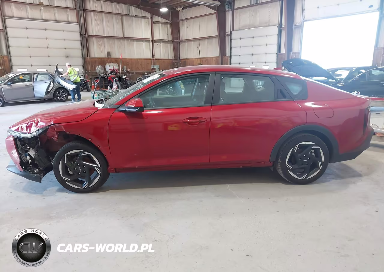 2025 Kia K4 Ex VIN:3KPFU4DE2SE185075 - 14