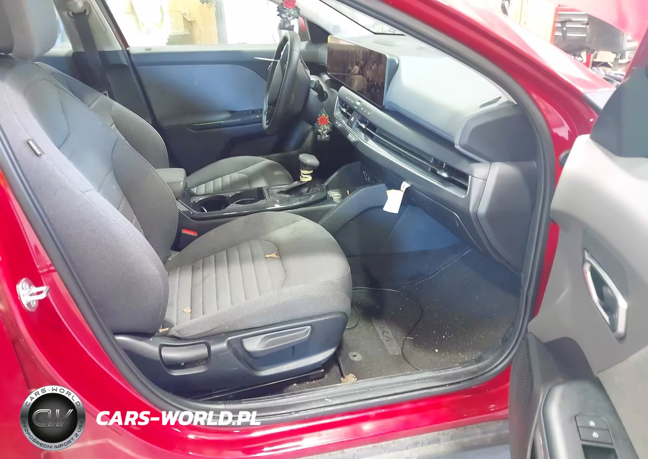 2025 Kia K4 Ex VIN:3KPFU4DE2SE185075 - 5