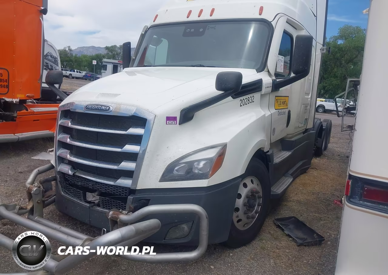 2023 Freightliner New Cascadia 126 VIN:3AKNHHDR9PSUA8438 - 2