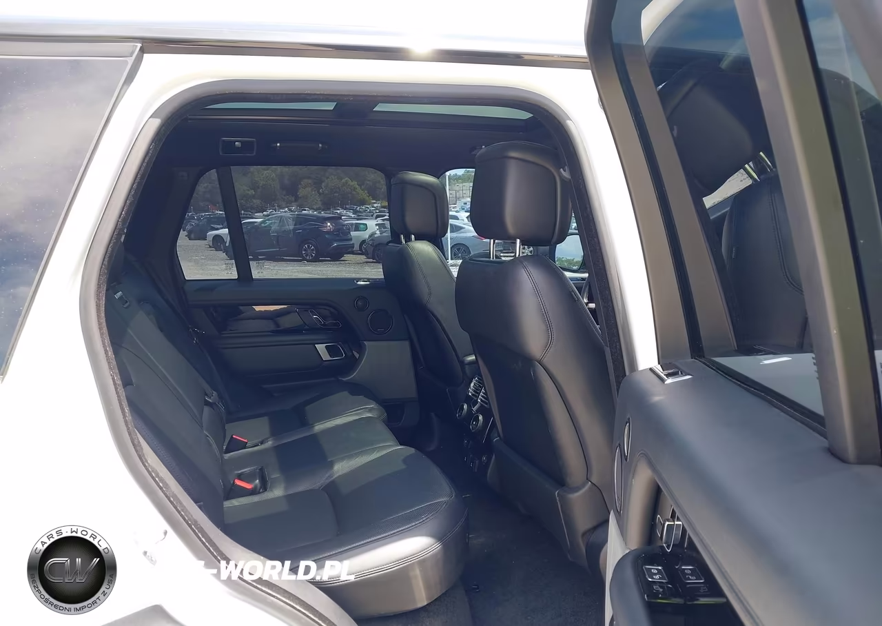 2018 Land Rover Range Rover 3.0L V6 Supercharged Hse VIN:SALGS2SV8JA388256 - 8