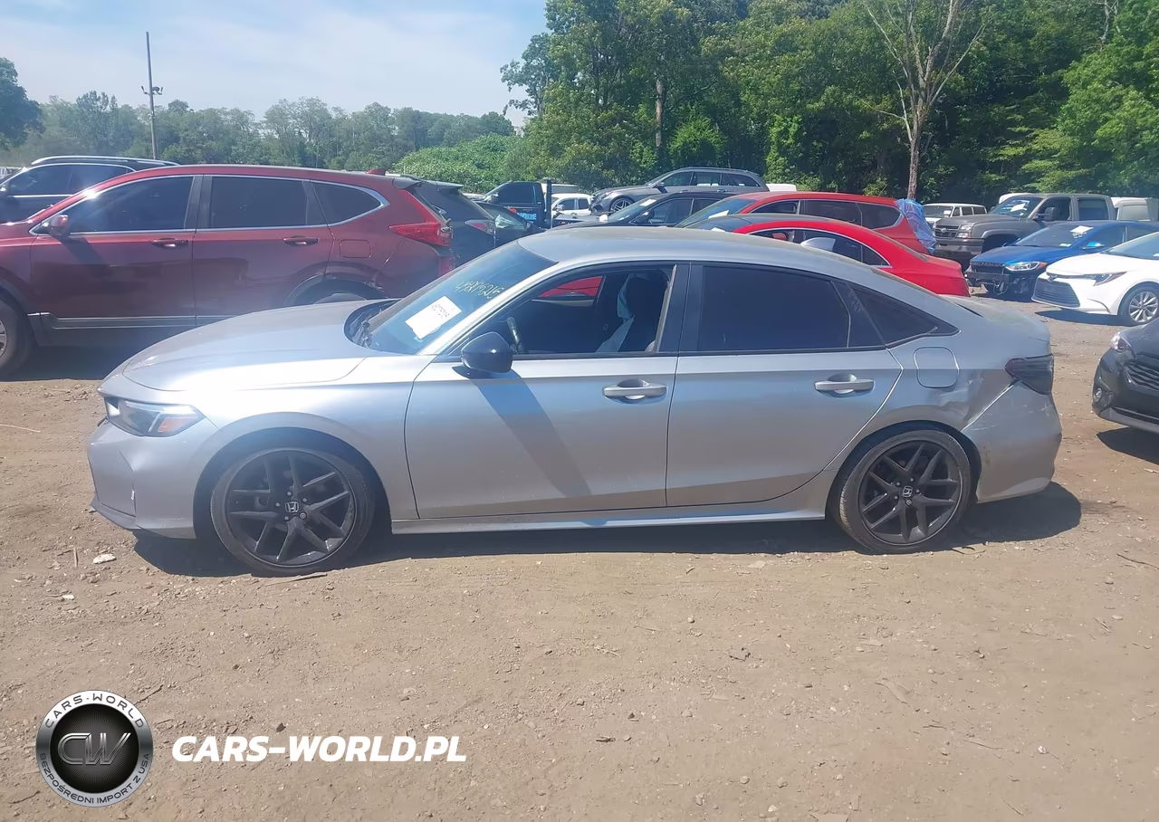 2025 Honda Civic Sport VIN:2HGFE2F5XSH505764 - 14