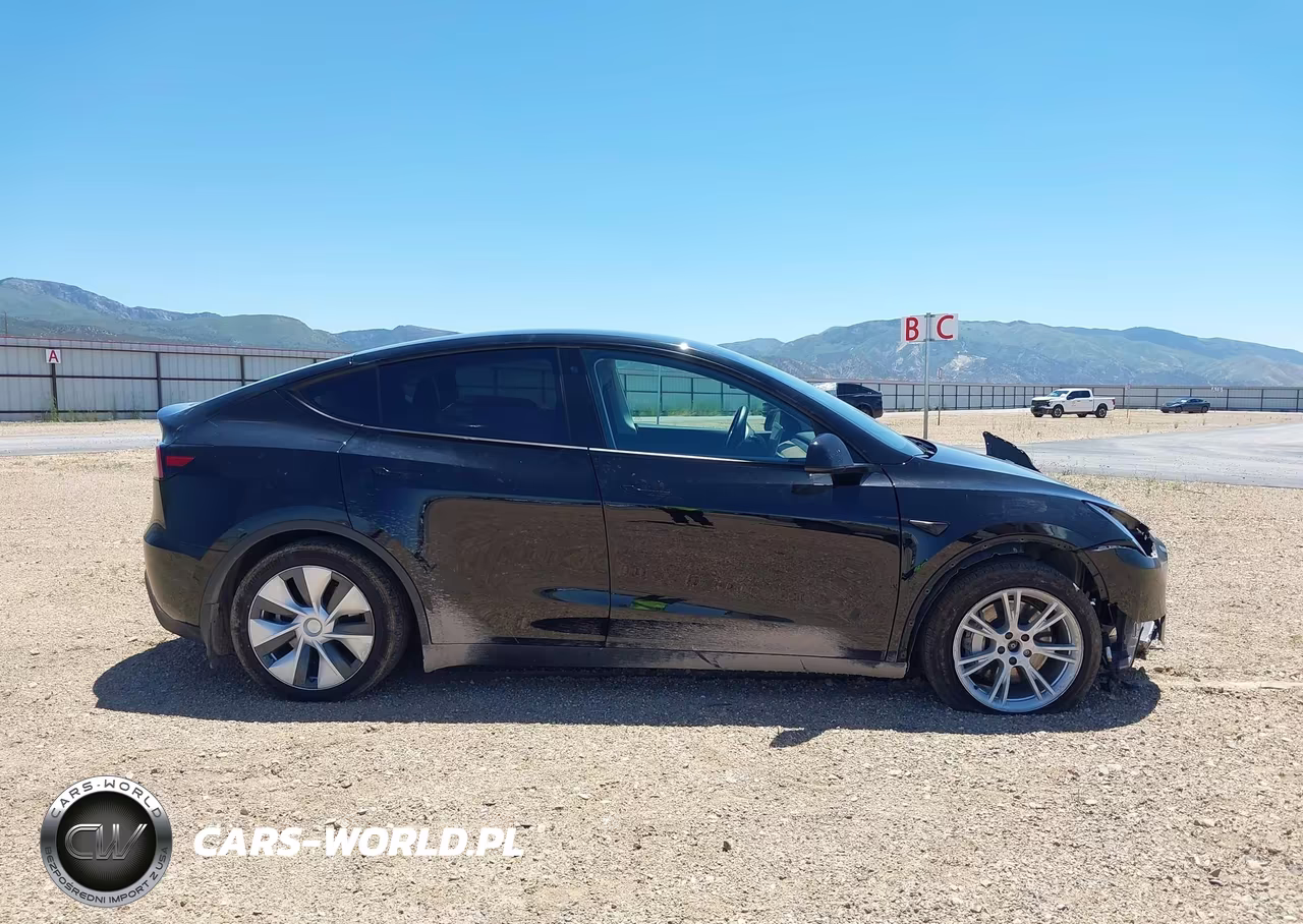 2022 Tesla Model Y Long Range Dual Motor All-Wheel Drive VIN:7SAYGAEE7NF505148 - 12