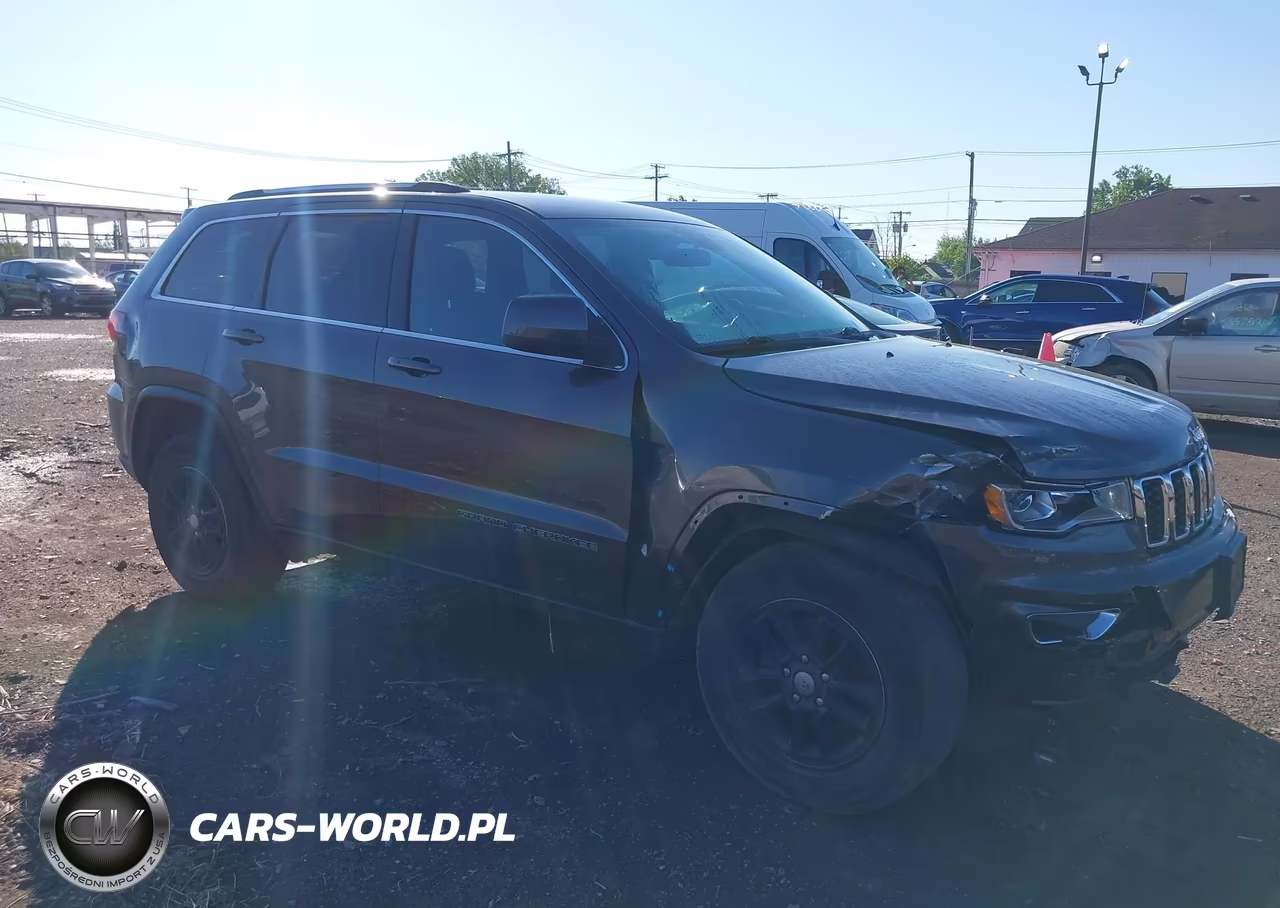 2020 Jeep Grand Cherokee Laredo E 4X4