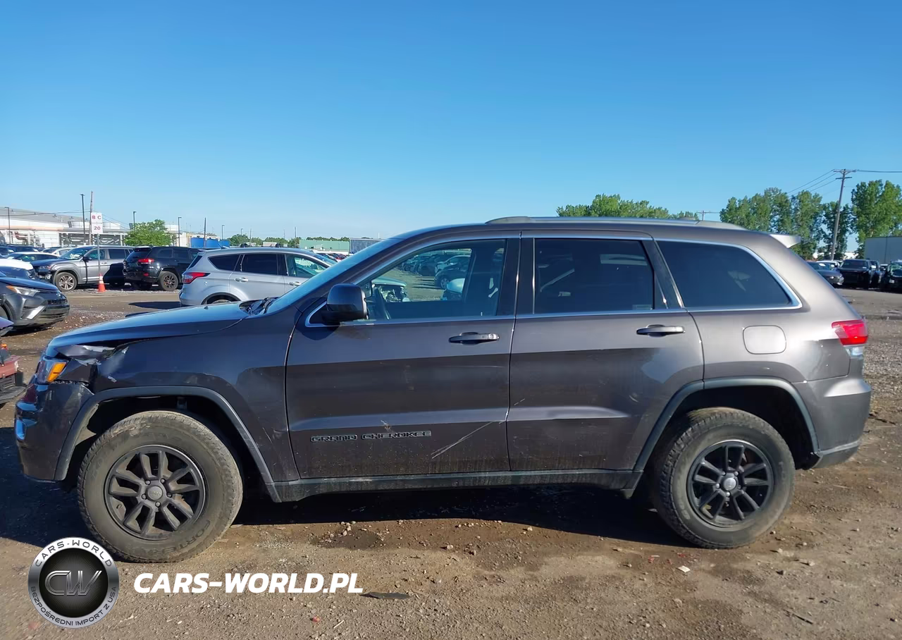 2020 Jeep Grand Cherokee Laredo E 4X4 VIN:1C4RJFAG4LC139179 - 15