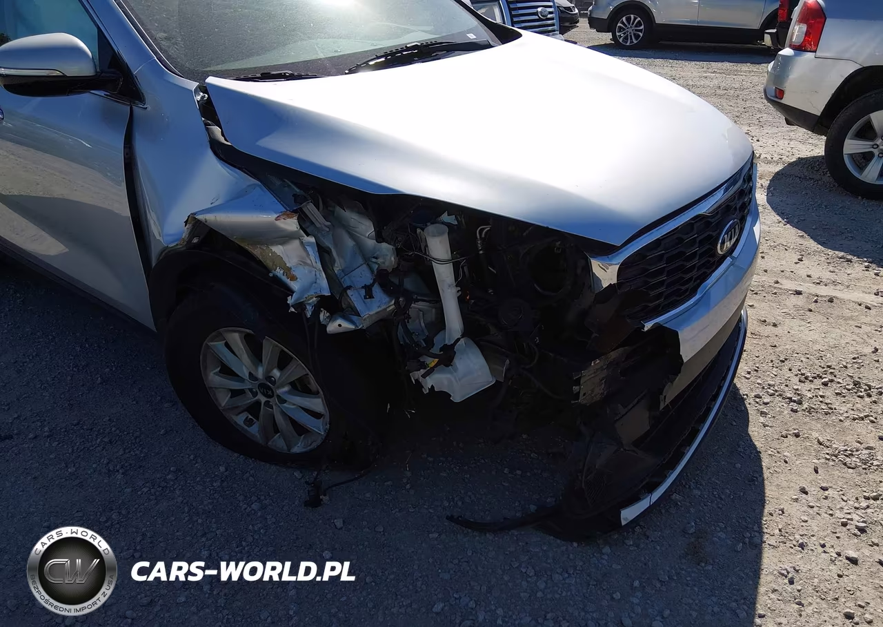 2019 Kia Sorento 2.4L L VIN:5XYPG4A36KG577459 - 16