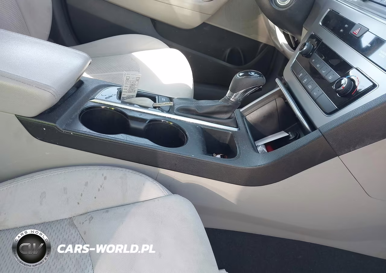 2015 Hyundai Sonata Se VIN:5NPE24AFXFH011576 - 5