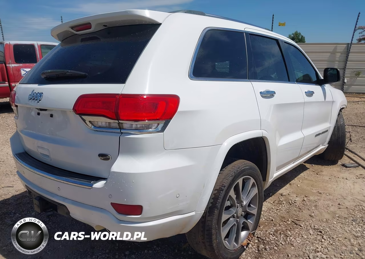 2018 Jeep Grand Cherokee Overland 4X2 VIN:1C4RJECG2JC221934 - 4