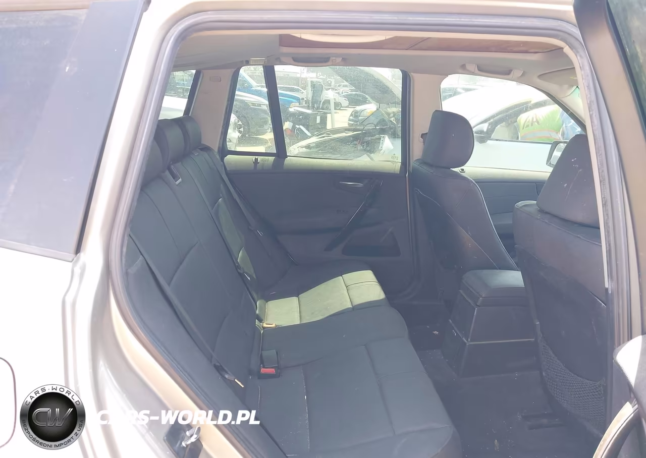 2007 BMW X3 3.0Si VIN:WBXPC93437WF10252 - 8