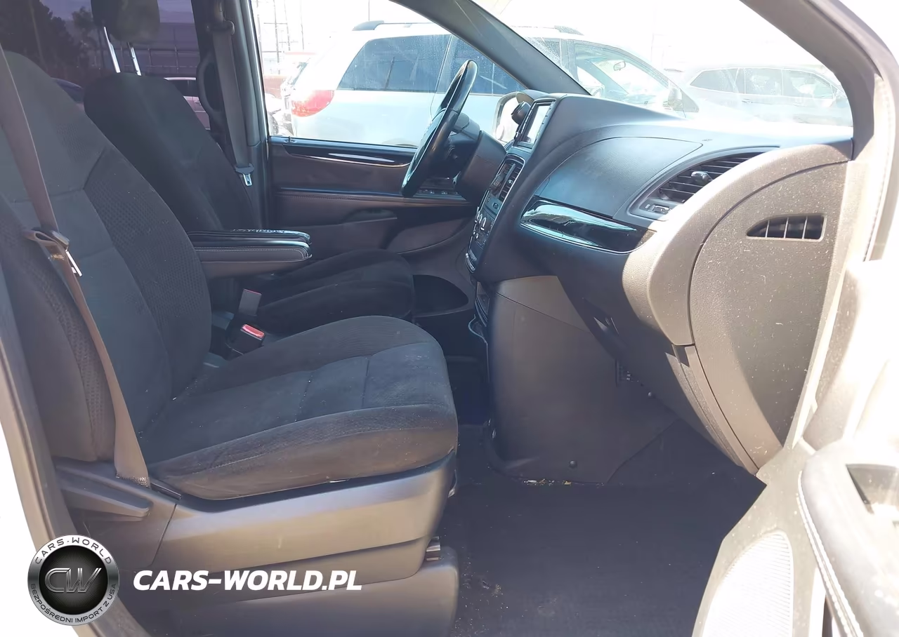 2016 Dodge Grand Caravan Se Plus VIN:2C4RDGBG8GR335568 - 5