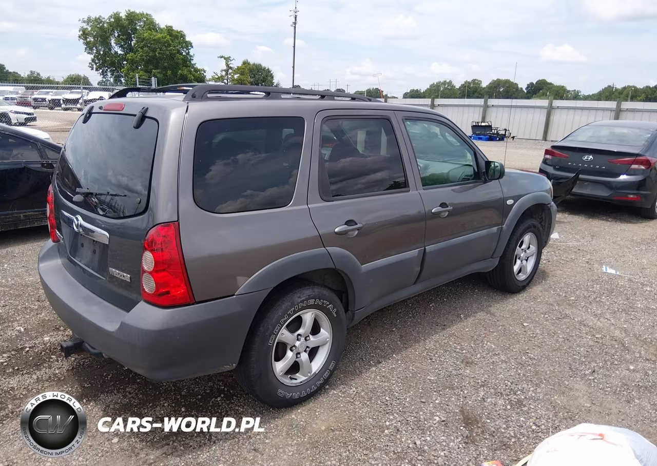 2006 Mazda Tribute I VIN:4F2YZ92Z46KM19717 - 4